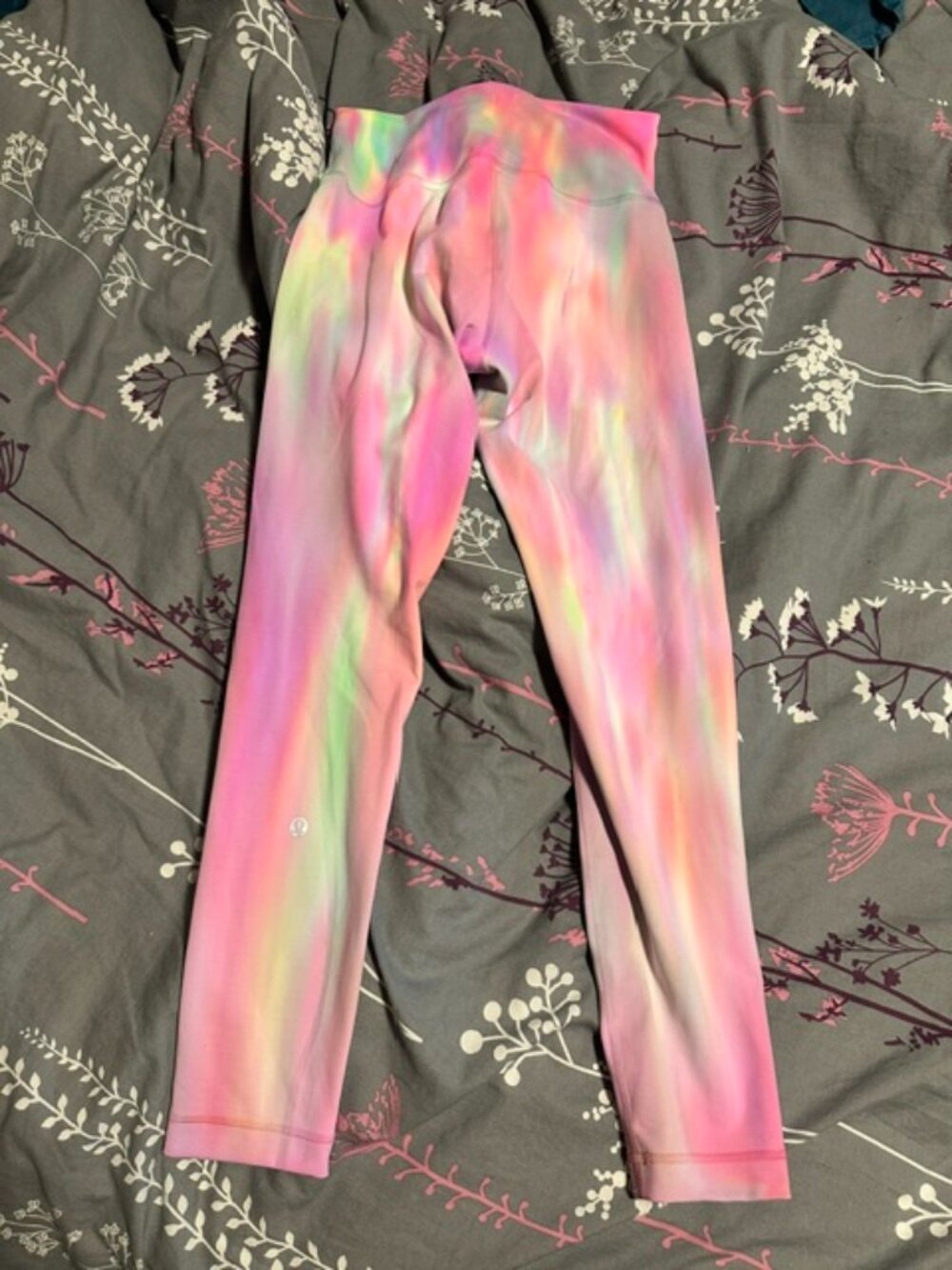 Lululemon wunder train tights size 8